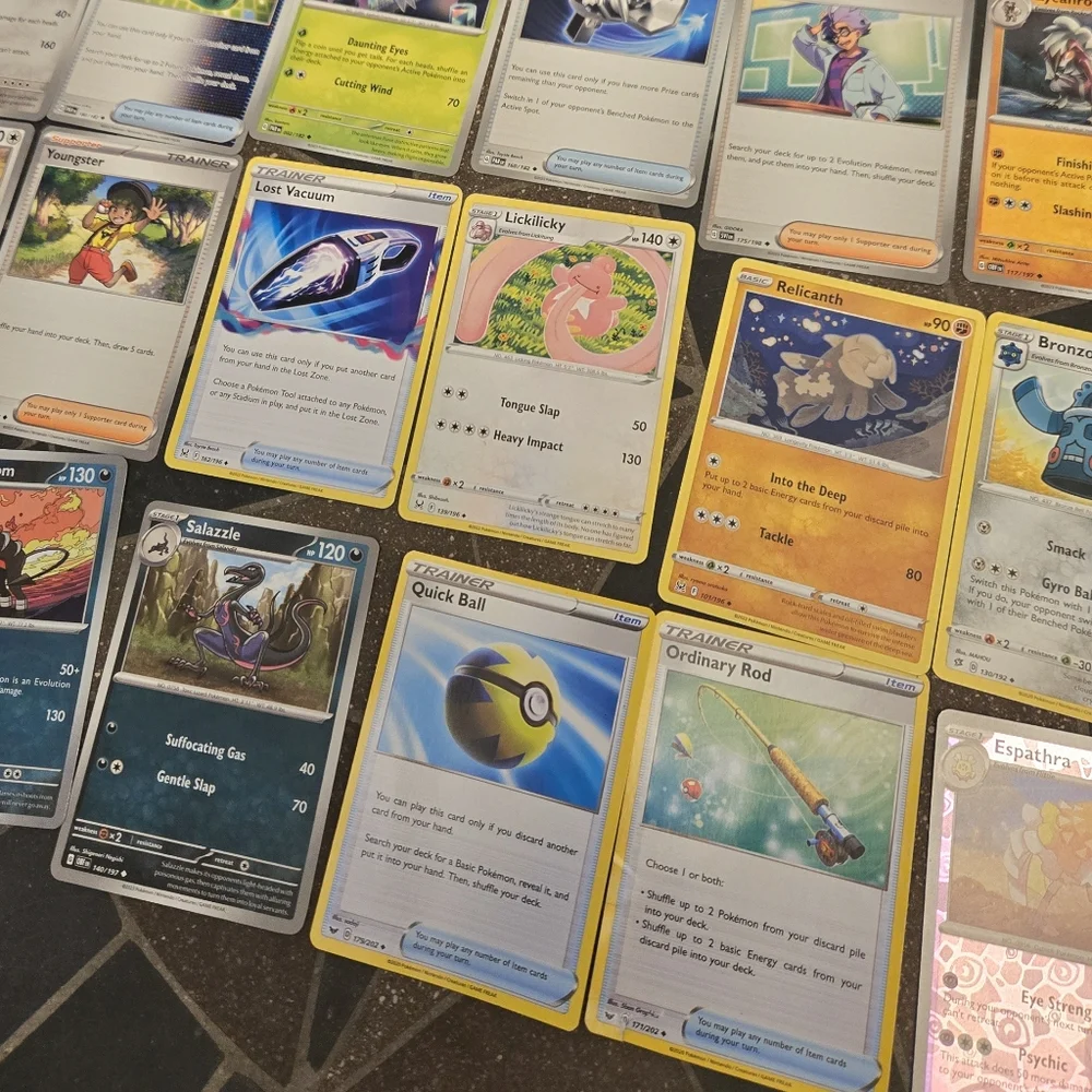 Pokemon TCG Card Assortment Uncommon Black Diamond